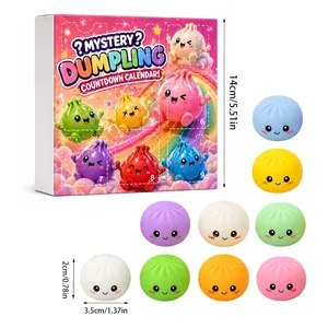 Calendario de adviento de dumplings misteriosos con juguetes squishy de colores