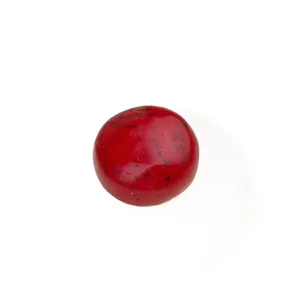 Jouet anti-stress squishy smoothie pastèque rouge avec pépins noirs sur fond blanc