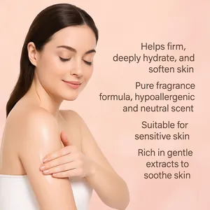 Mujer aplicando crema corporal reafirmante hipoalergénica para calmar la piel sensible.