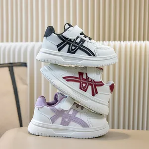 Sneaker per Bambini con Luci LED Scarpe in Mesh Traspirante per Ragazzi e Ragazze Con Fibbia Rotante Antiscivolo Casual Sportive Moda Sneaker