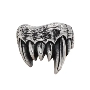 Vintage Monster Claw Fangs Stainless Steel Ring For Men Gothic Punk Distressed Two-Tone Gold Silver Jewelry Band Ring