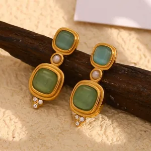 Boucles D'oreilles Puces Carrées Pierre Oeil De Chat Vert Style Français Vintage Acier Inoxydable Plaqué Or Avec Faux Künstliche Perle Femmes