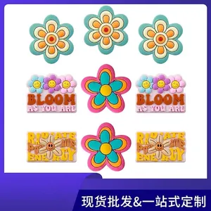 Perline in Silicone Alimentare Fiore Faccia Sorridente Massaggiagengive per Creazione Gioielli DIY Lettere Motivazionali Perline in Silicone Accessori Scarpe