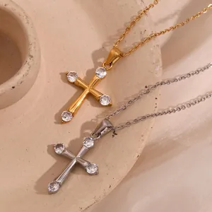 Collana Con Pendente A Croce Placcata Oro 18K Acciaio Inossidabile Semplice Micro Intarsio Zircone Bianco Gioielli Alla Moda Donna