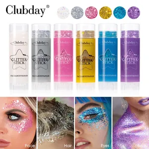 Dettaglio degli stick glitter Clubday per trucco viso, capelli e corpo scintillante.