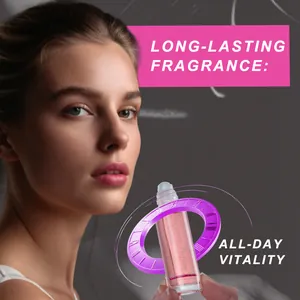 Primo piano professionale del flacone di profumo ai feromoni da 15 ml per donne eleganti
