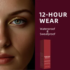 Detail view of professional long-lasting waterproof glass setting spray with 12-hour wear