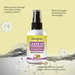 Dettaglio spray balsamo Hoegoa senza risciacquo con schizzi d'acqua e flacone spray da 100 ml.
