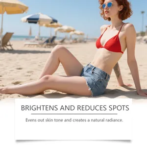 Aceite corporal iluminador OCEAURA para una piel suave y radiante bajo el sol playero
