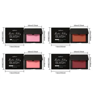 Blush soyeux mat en quatre teintes avec dimensions en pouces et centimètres indiquées