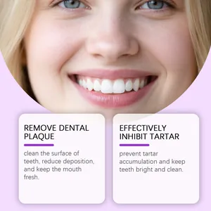 Détail montrant l'effet blanchissant du dentifrice violet avec élimination de la plaque