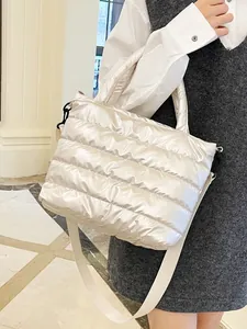 Bolso Tote Acolchado Puffer para Mujer Metálico Brillante Gran Capacidad Bolso de Hombro Urbano Diario Casual Viaje Moda Bandolera