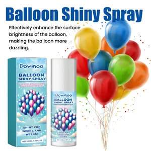 Vue détaillée du spray brillant Dowmoo 100ml pour ballons avec des ballons colorés