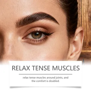 Macro dettagliata del trucco sopracciglia con matita liquida nera 2-in-1 ad alta densità