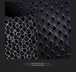 Détail macro du matériau de chausson imprimé en 3D noir avec texture en nid d'abeille