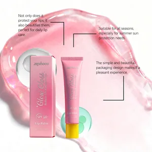 Dettaglio del gel labbra protettivo trasparente Zephoco con SPF 40 e texture rosa