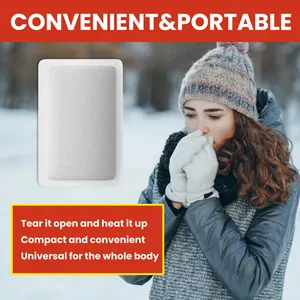 Parche térmico desechable portátil para el cuerpo en una escena invernal exterior