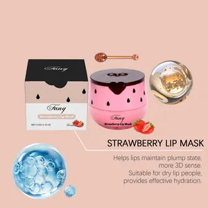 Dettaglio maschera labbra alla fragola con confezione e applicatore per idratare.