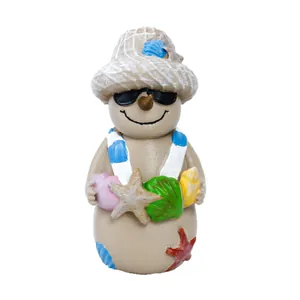 Statuina di pupazzo di neve da spiaggia in resina con occhiali da sole per giardino