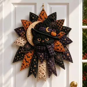 Χειροποίητο καπιτονέ στεφάνι πόρτας για το Halloween με σχέδιο μαύρης γάτας μάγισσας