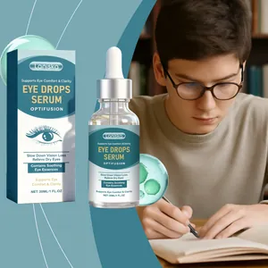Primer plano del frasco de suero Laniska Eye Drops y caja con un estudiante estudiando