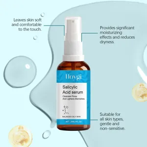 Flacon de sérum à l'acide salicylique sur fond de vagues d'eau et gouttes d'essence.