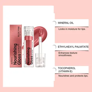 Dettagli del lucidalabbra nude pink con etichette di ingredienti come la Vitamina E.