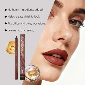 Nahaufnahme des rötlich-braunen Lippenkonturenstifts zeigt cremige Textur und Look.