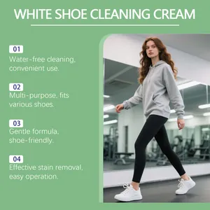 Détail de baskets blanches impeccables après l'utilisation de la crème de nettoyage chaussure