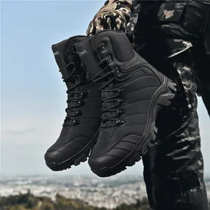 Stivali tattici neri da uomo per esterno, scarpe da trekking antiscivolo mimetiche