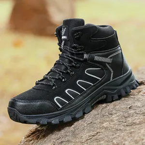 Scarponcini da trekking alti neri da uomo, scarpe da trekking con suola a carrarmato.