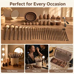 Ensemble complet de 50 pinceaux et éponges de maquillage pour usage quotidien et voyage.
