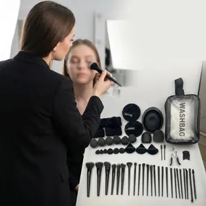 Πλήρης προβολή του επαγγελματικού σετ 60 τεμαχίων πινέλων και σφουγγαριών μακιγιάζ