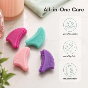 Dettaglio spazzole in silicone per contorno viso, pulizia profonda e Gua Sha