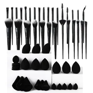 Professionelles 30-teiliges Make-up-Pinsel-Set in Schwarz mit Schwämmen und Puffs