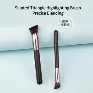 Professional Angled Triangular Makeup Brush For Highlighting Contouring Concealing Synthetic Fiber Face Concealer Foundation Brush