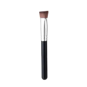 Professionele schuine driehoekige make-upborstel voor naadloze concealer en foundation