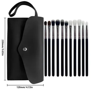 Vista detallada del juego de brochas de maquillaje negro con dimensiones
