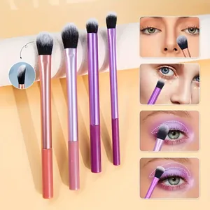 Professionele paarse make-up borstelset voor foundation, blush en oogschaduw aanbreng
