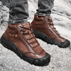Premium brown head layer cowhide outdoor hiking shoes for men with rugged non-slip soles
