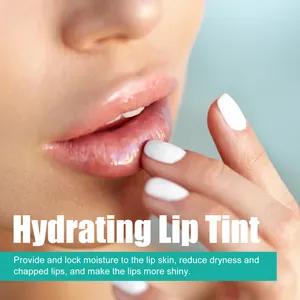 Nahaufnahme von feuchtigkeitsspendendem Lip Tint für einen glänzenden Look