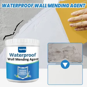 Comparación de agente reparador de paredes impermeable reparando pared agrietada
