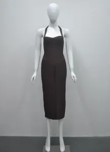 Élégante robe bandage midi marron foncé à licou pour les fêtes et les banquets