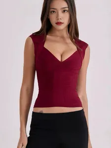 Haut de bandage sans manches bordeaux élégant avec décolleté en V profond, coupe slim