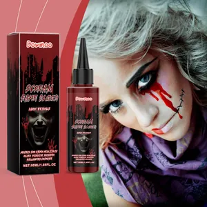 Botella de sangre falsa realista para Halloween con un maquillaje de terror intenso