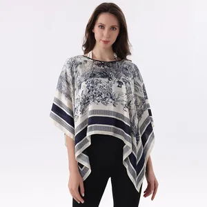 Châle de Protection Solaire Femme Imprimé Satin Écharpe Rétro Bohême Cape de Plage Poncho Foulard en Satin de Polyester de Luxe