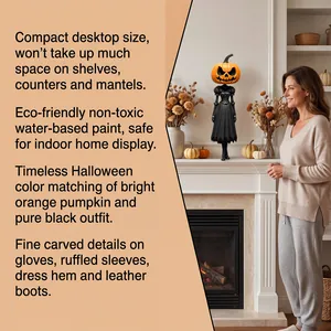 Figura de calabaza de Halloween exhibida en una chimenea con adornos