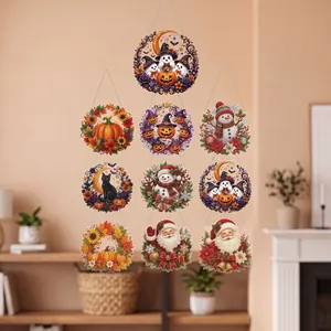 Vue détaillée du kit de 9 suspensions DIY Diamond Art pour Halloween et Noël.