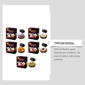 Dettaglio dei giocattoli squishy Halloween Mystery Box in morbido materiale TPR