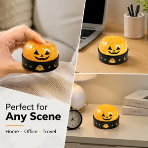 Halloween Kürbis Squishy Anti-Stress-Spielzeug in verschiedenen Wohn- und Büroszenen